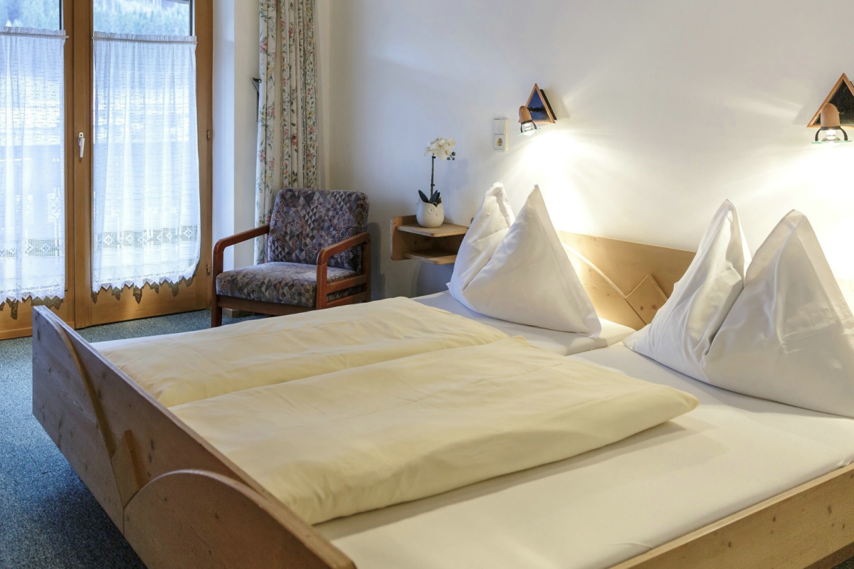 kleines STANDARD-Doppelzimmer